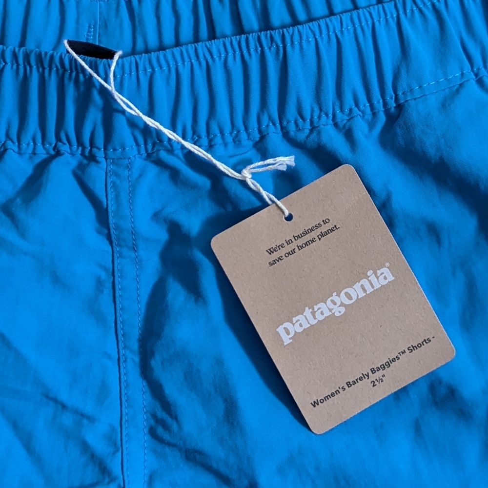 NWT Patagonia Women Barely Baggies 2 1/2" Shorts Women Size Medium Vessel Blue - Picture 3 of 5